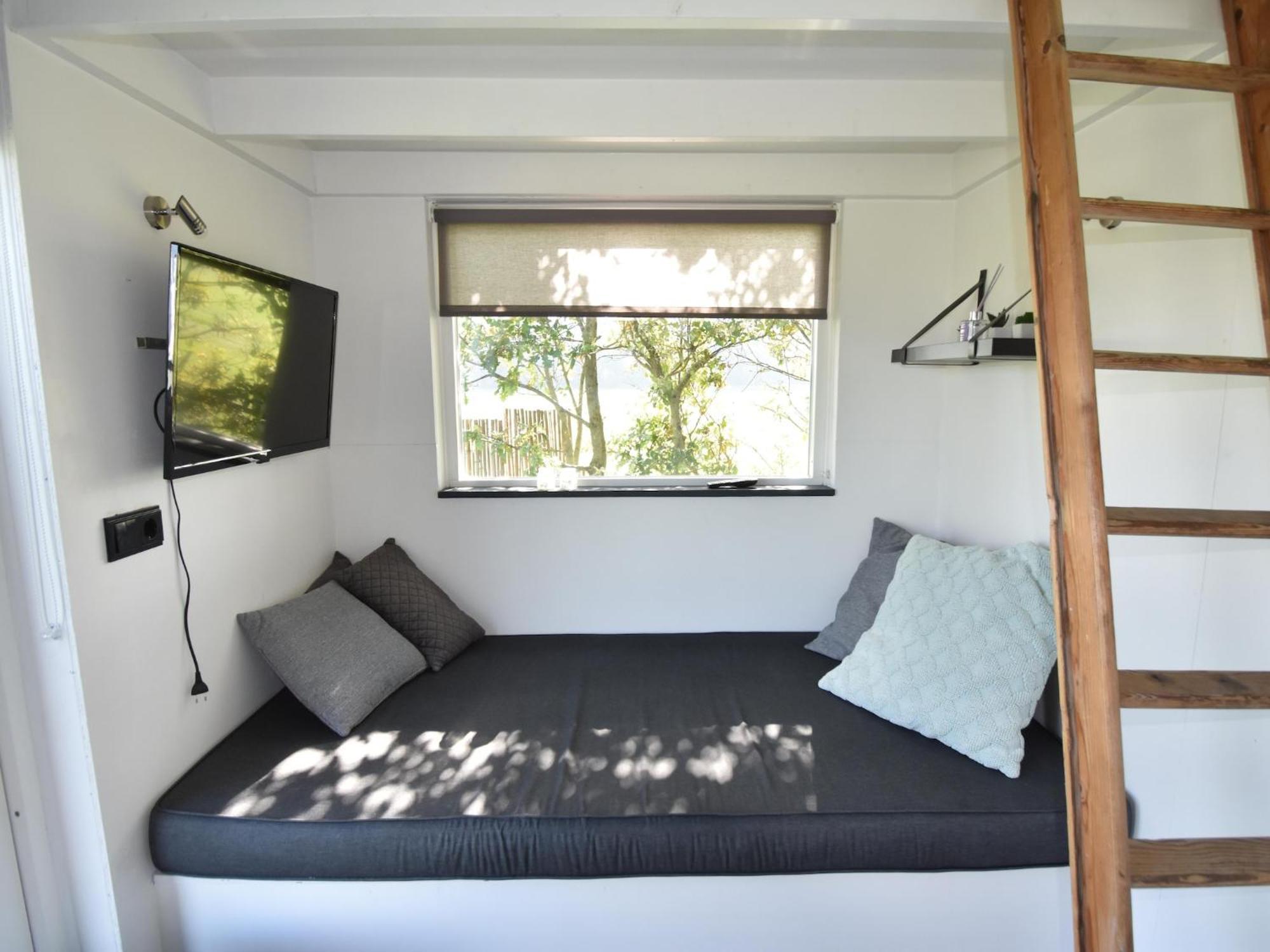Holiday Home In Burgerbrug Near The Beach Екстериор снимка